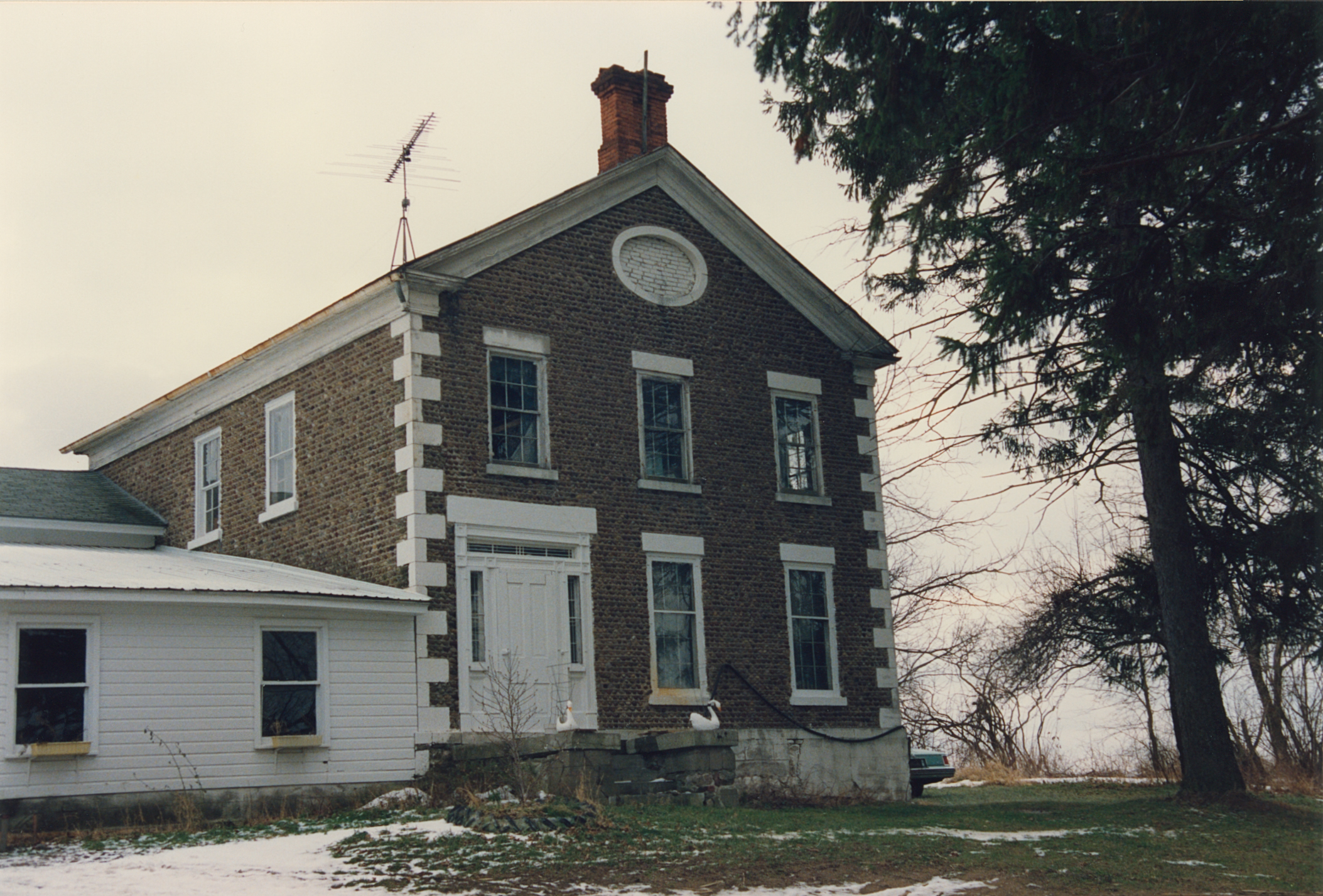 Lyo-4 824 Old Pre Emption Rd 2